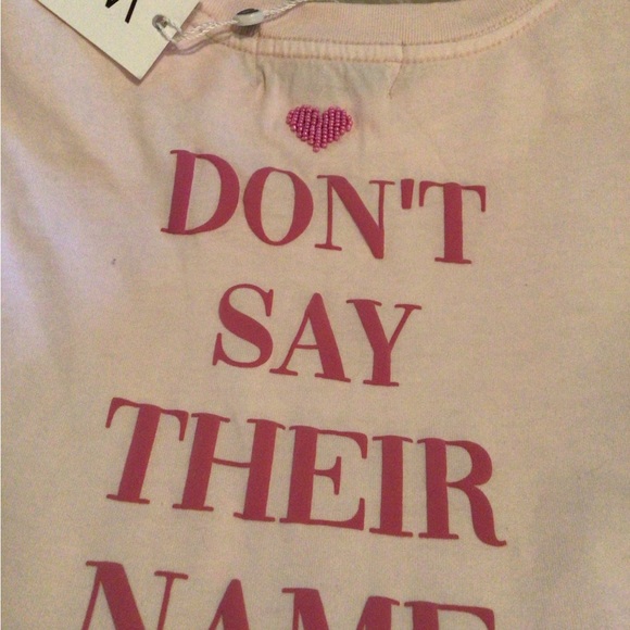 NEW! WILDFOX never name tee 💕 - Picture 7 of 7